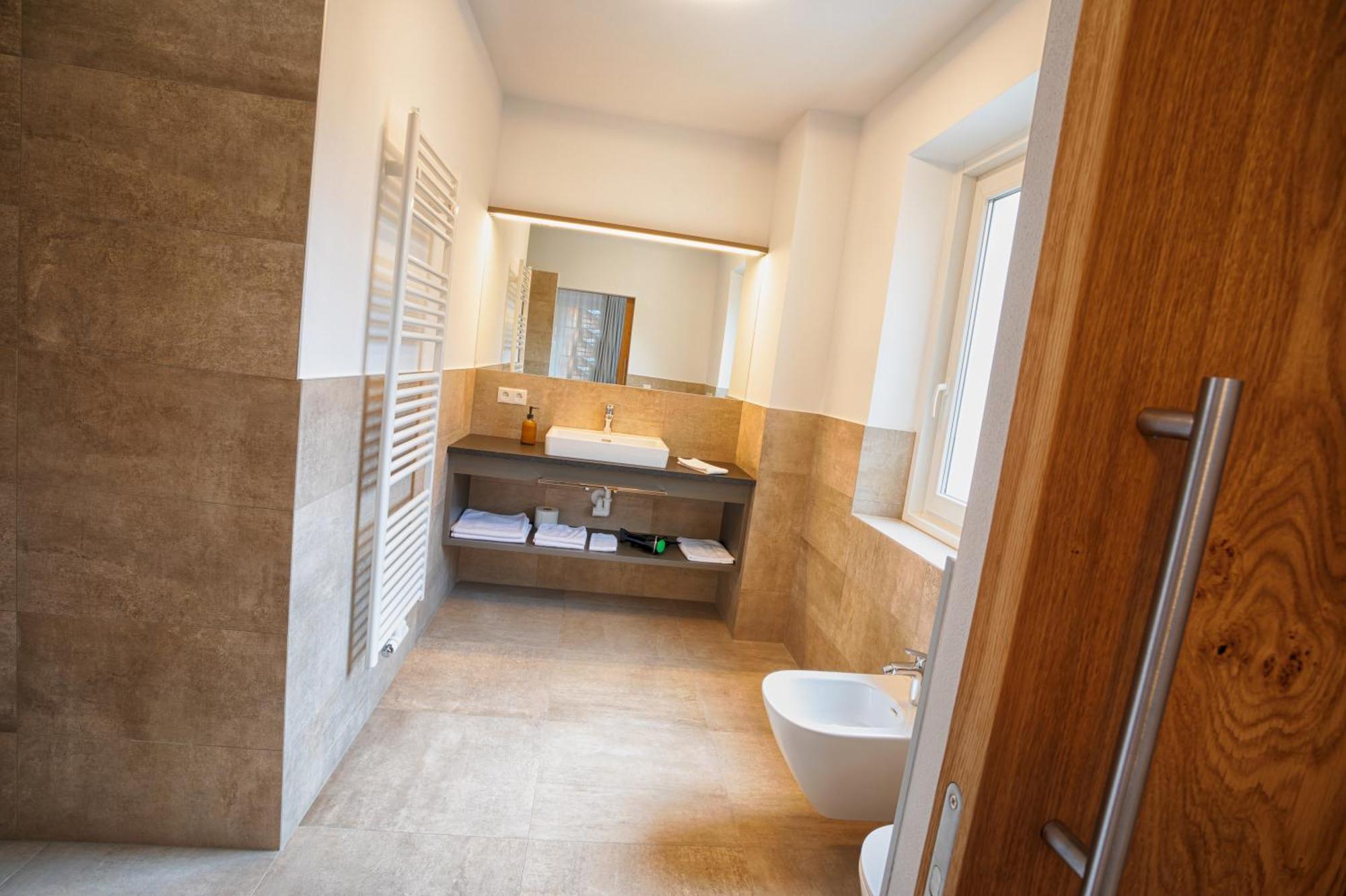 Hotel Lamm Naturns Exterior foto
