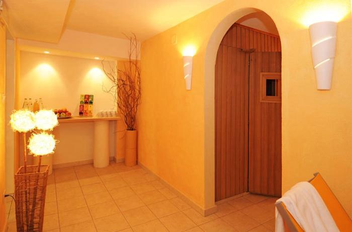 Hotel Lamm Naturns Exterior foto